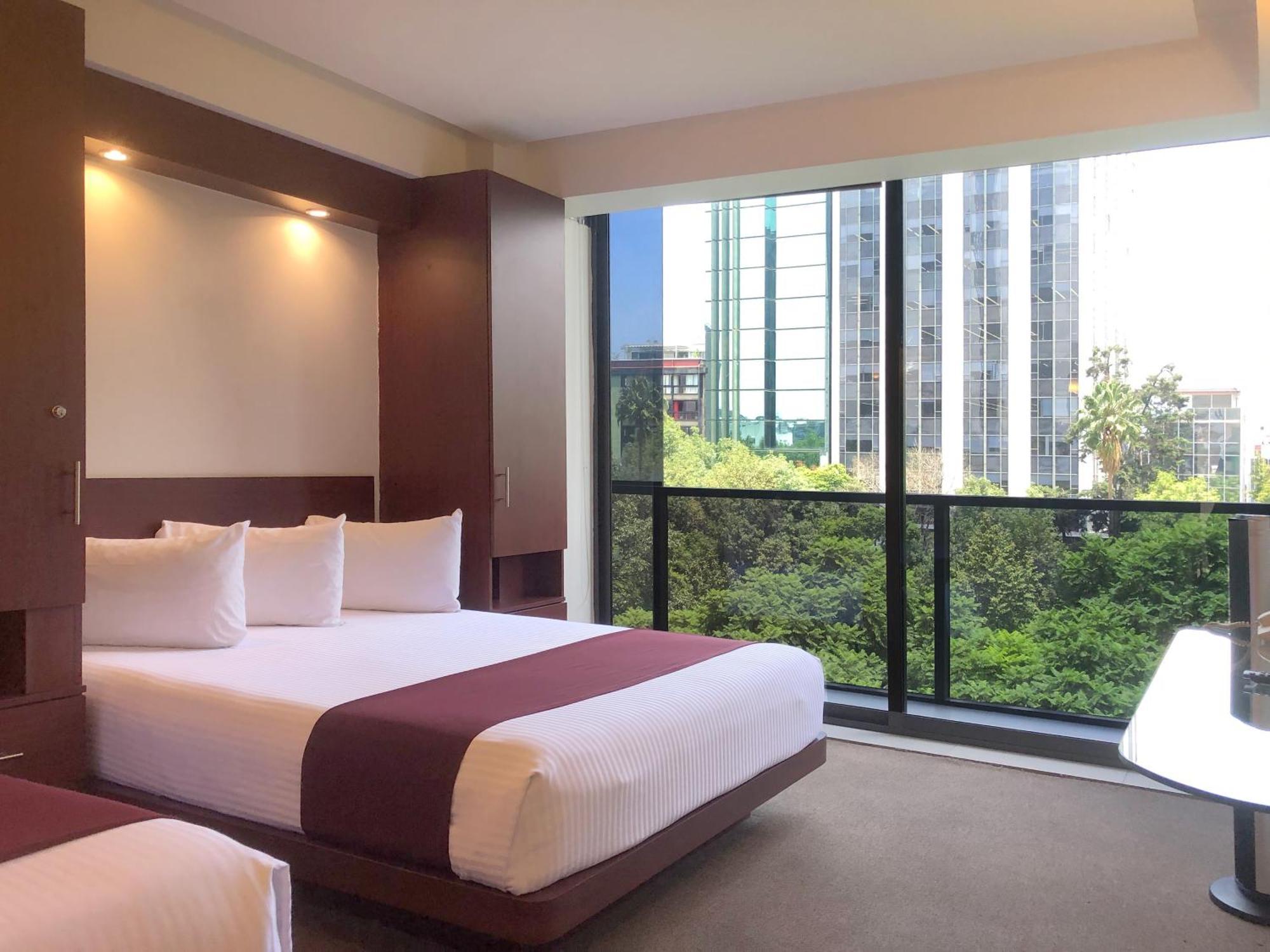 Suites Capri Reforma Angel 380 Meksika Oda fotoğraf