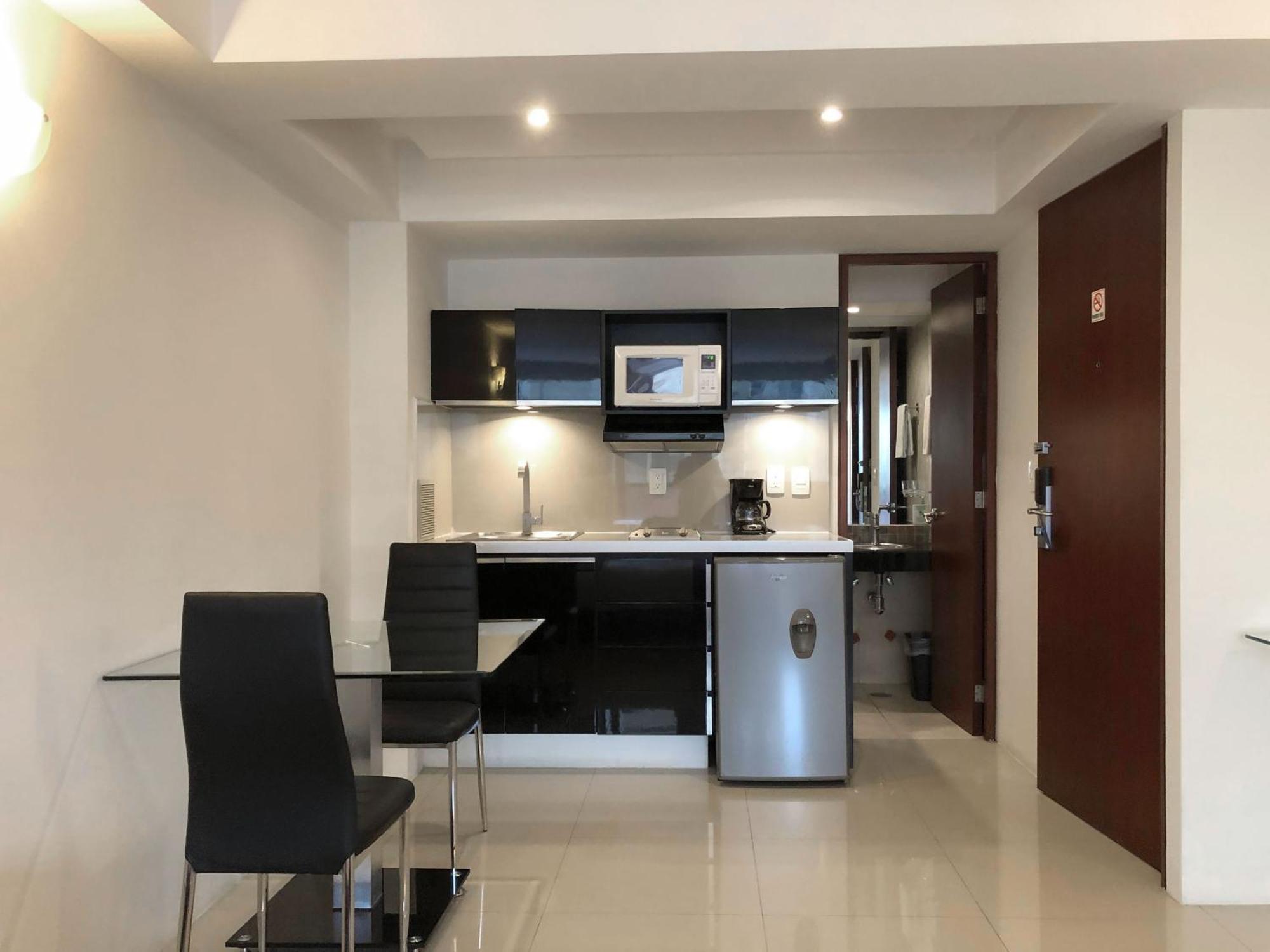 Suites Capri Reforma Angel 380 Meksika Oda fotoğraf